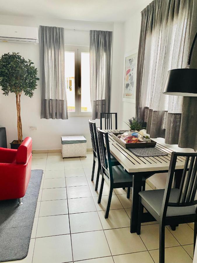 Gianna'S Apartment Central Aigio Cozy And Shining Luaran gambar