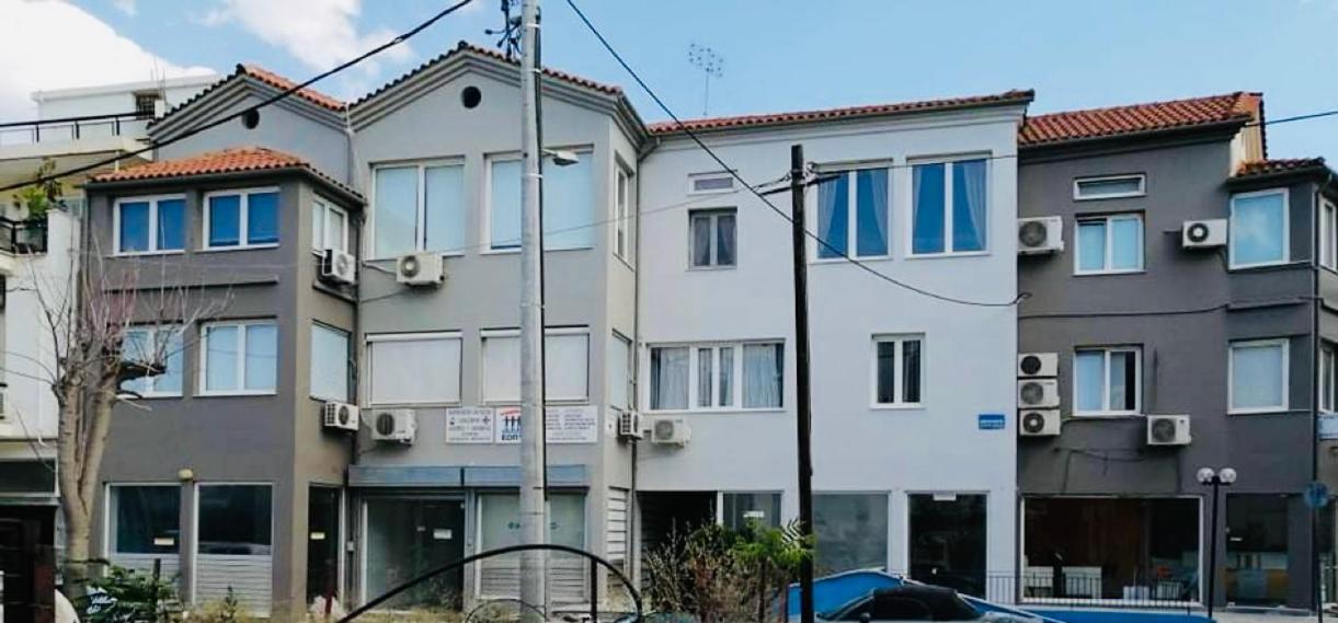 Gianna'S Apartment Central Aigio Cozy And Shining Luaran gambar