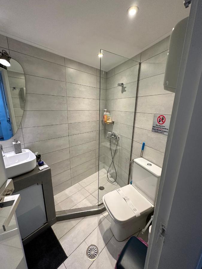 Gianna'S Apartment Central Aigio Cozy And Shining Luaran gambar